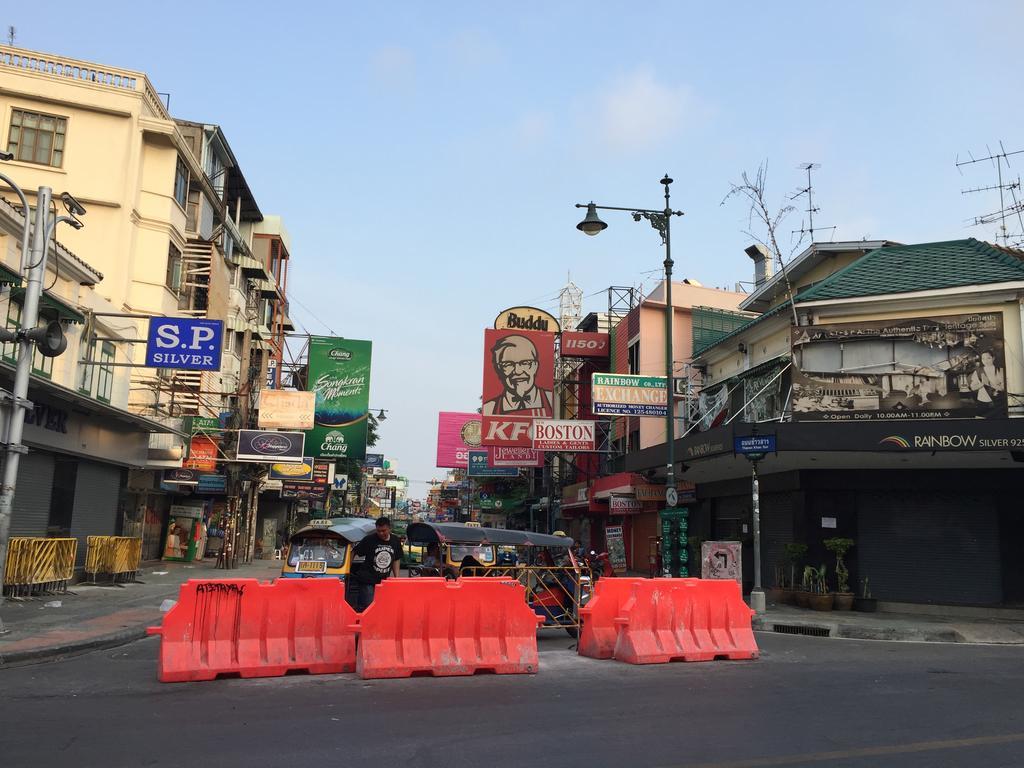 Ricos Honey Place Guesthouse Bangkok Dış mekan fotoğraf
