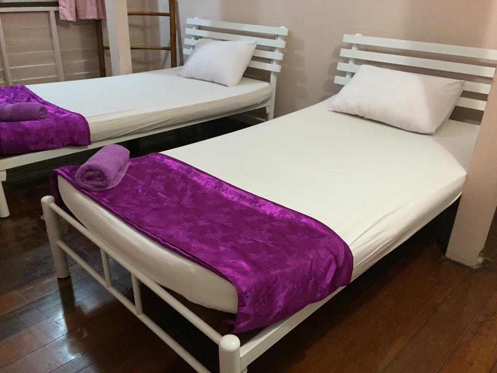 Ricos Honey Place Guesthouse Bangkok Dış mekan fotoğraf