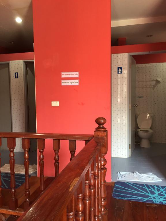 Ricos Honey Place Guesthouse Bangkok Dış mekan fotoğraf