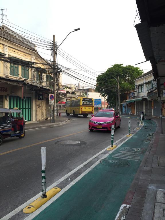 Ricos Honey Place Guesthouse Bangkok Dış mekan fotoğraf